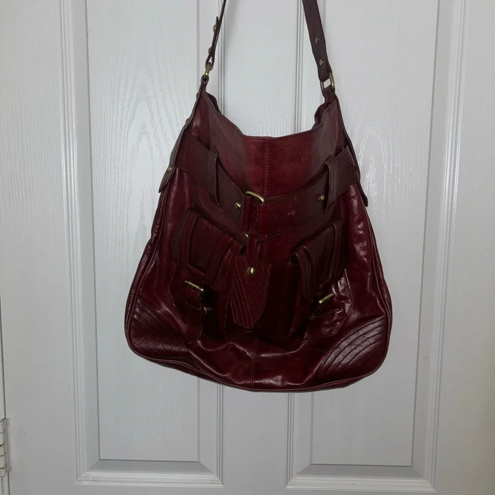 EUC VICTOR Alfaro Leather Handbag